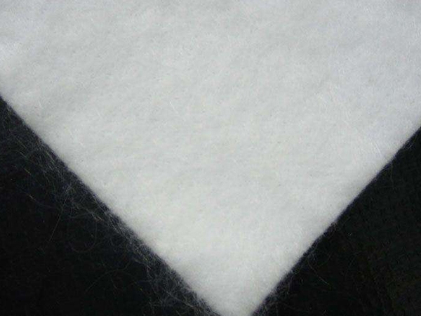 短纖針織土工布